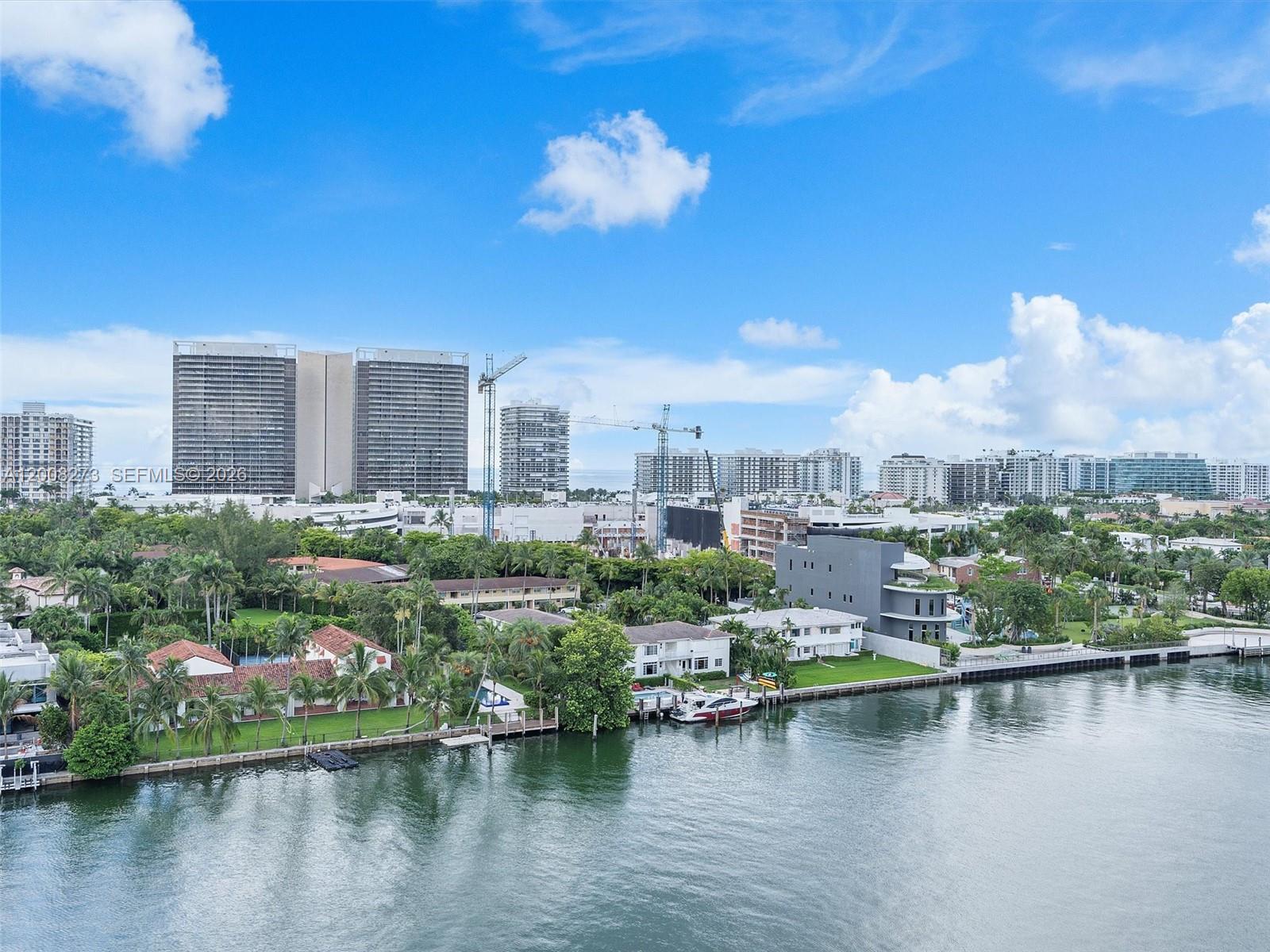 9751 E Bay Harbor Dr # 11A