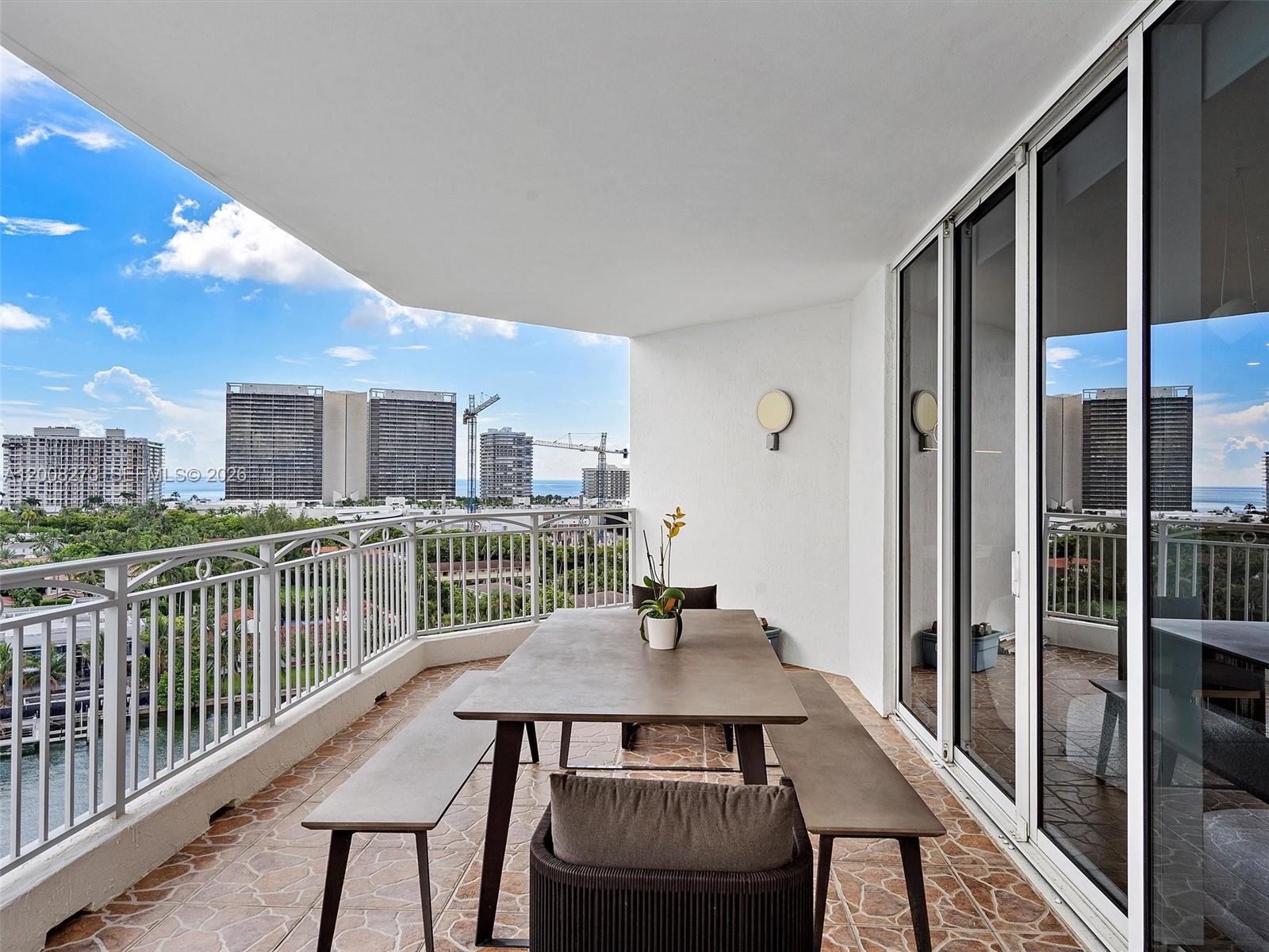 9751 E Bay Harbor Dr # 11A