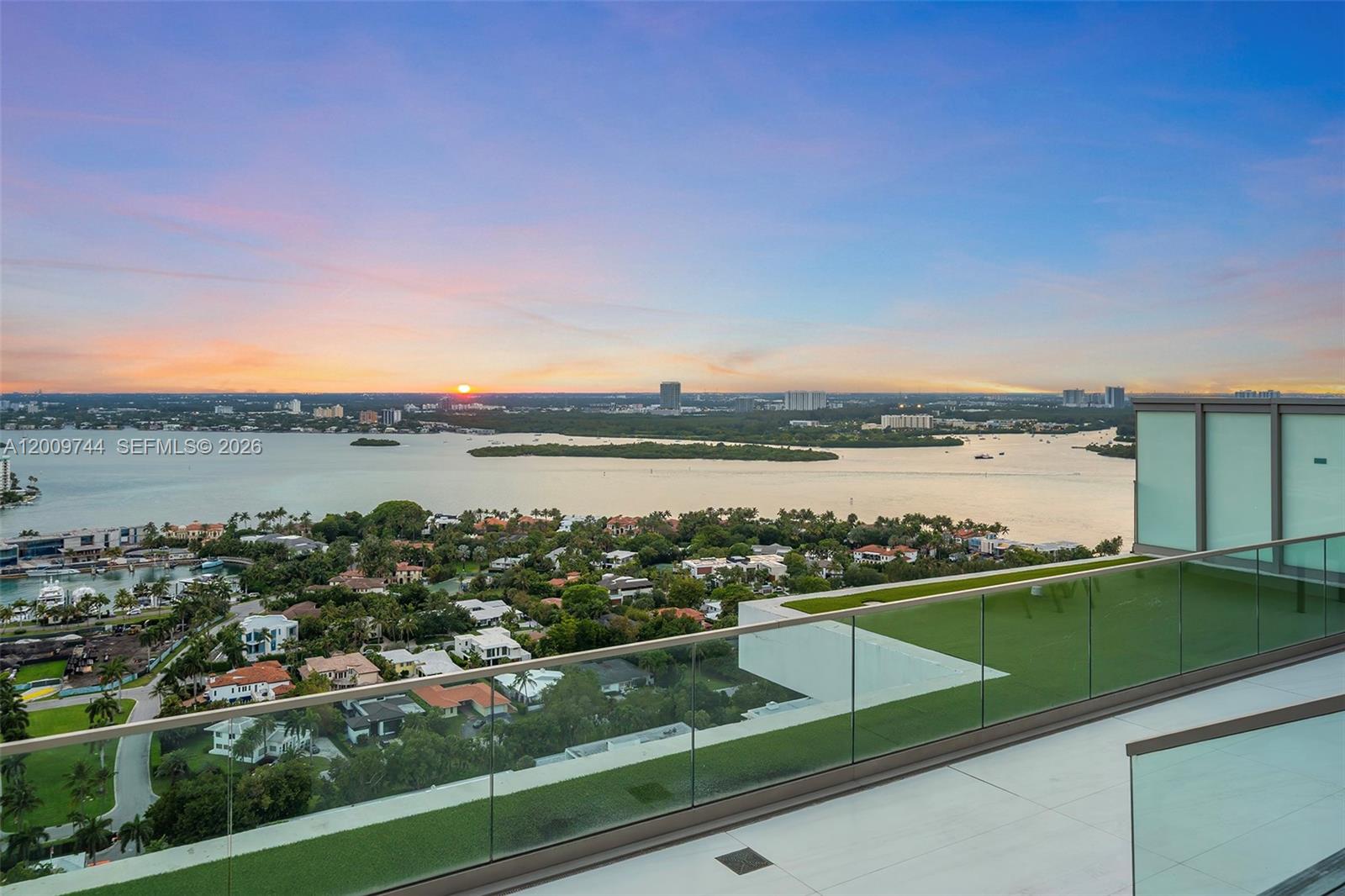 10201 Collins Ave Unit: UPH2803
