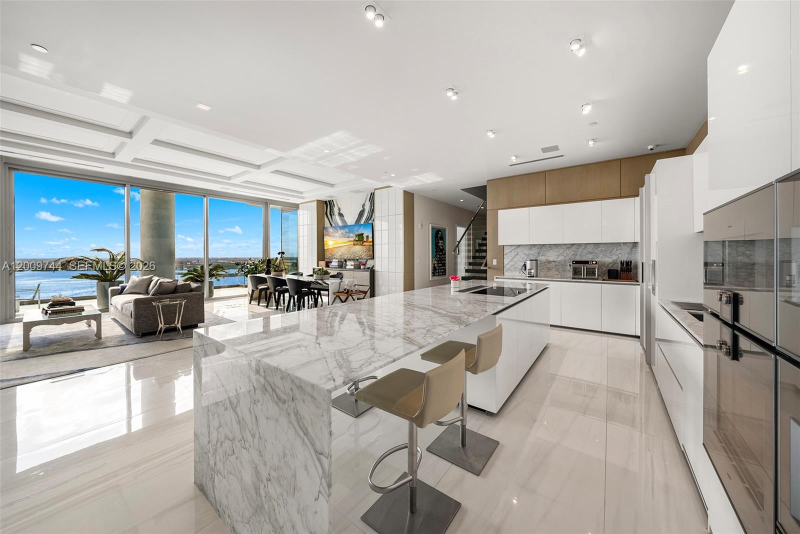 10201 Collins Ave Unit: UPH2803