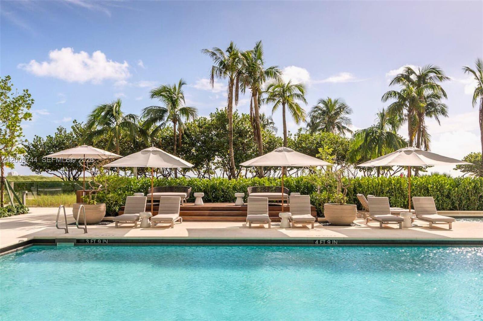 10201 Collins Ave Unit: UPH2803