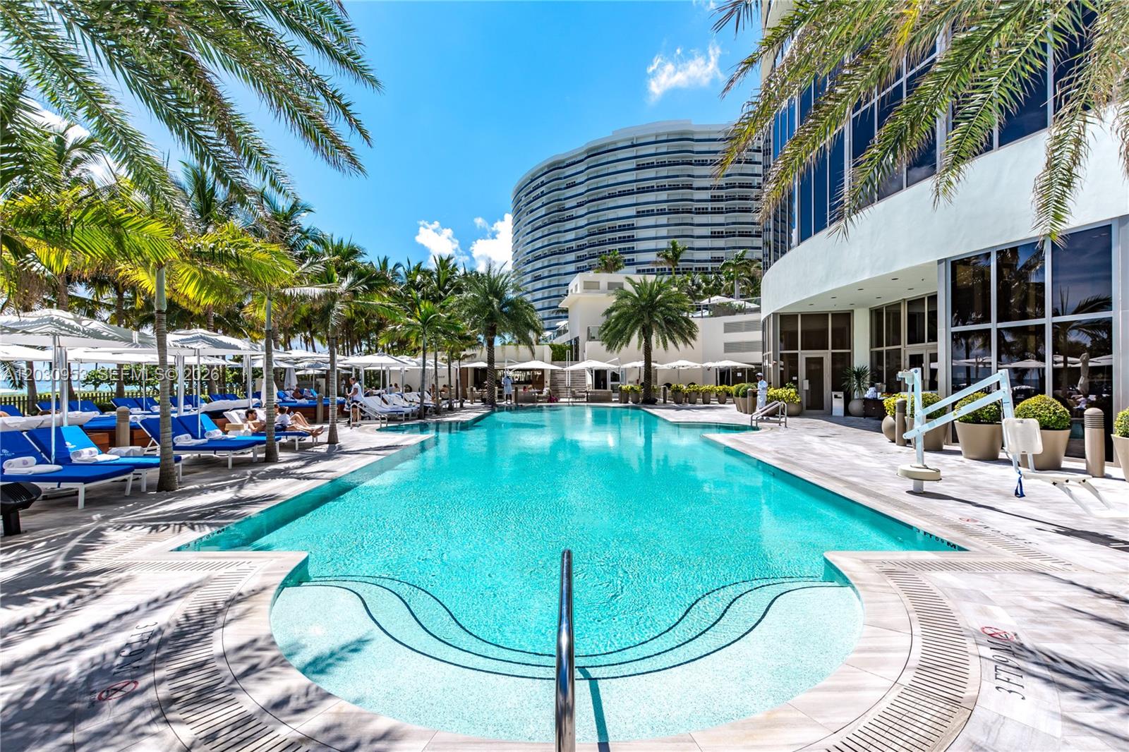 9703 Collins Ave # 2000