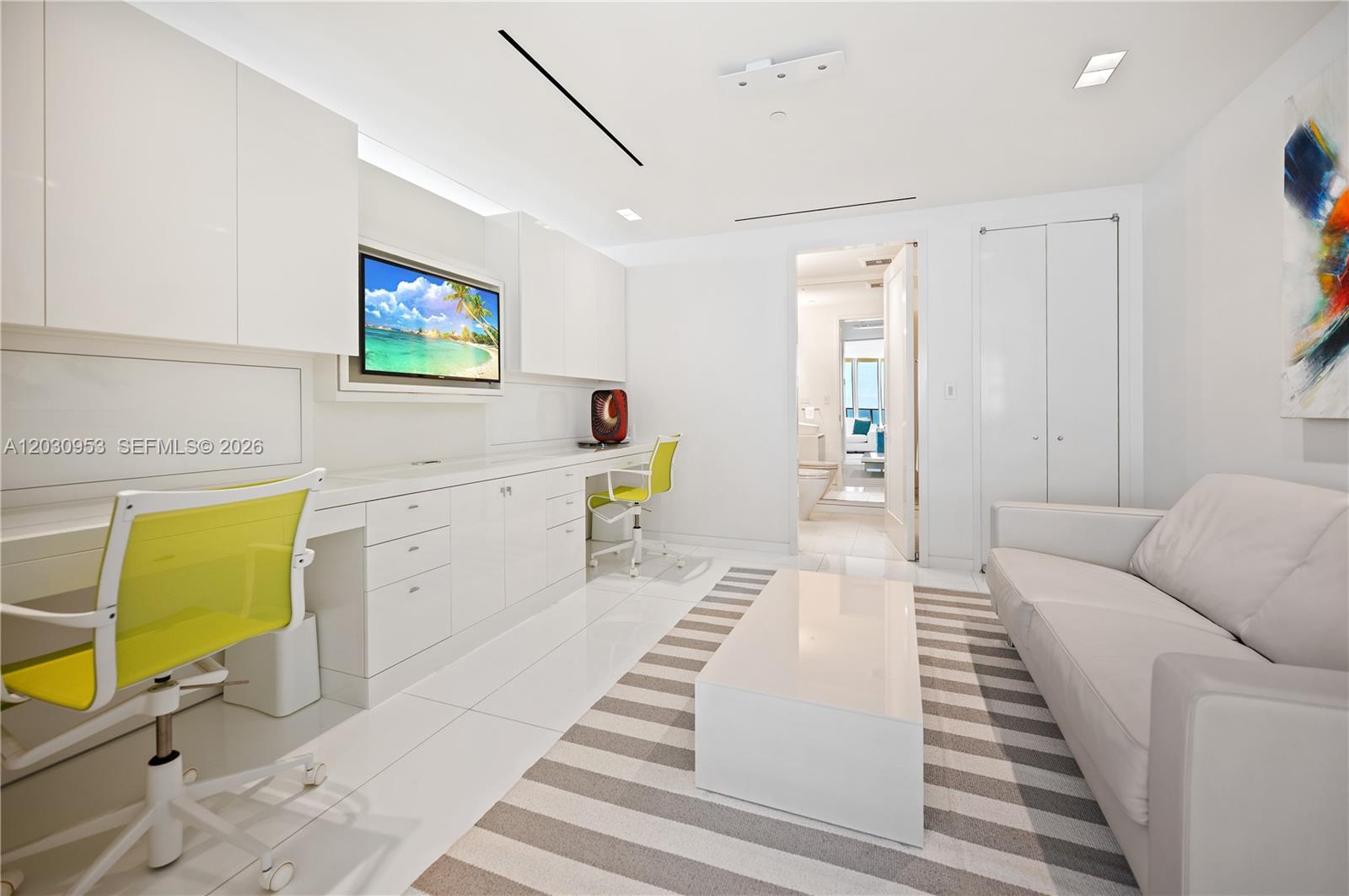 9703 Collins Ave # 2000