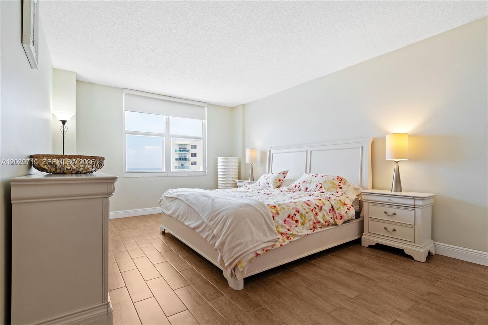 3725 S Ocean Dr # 1410