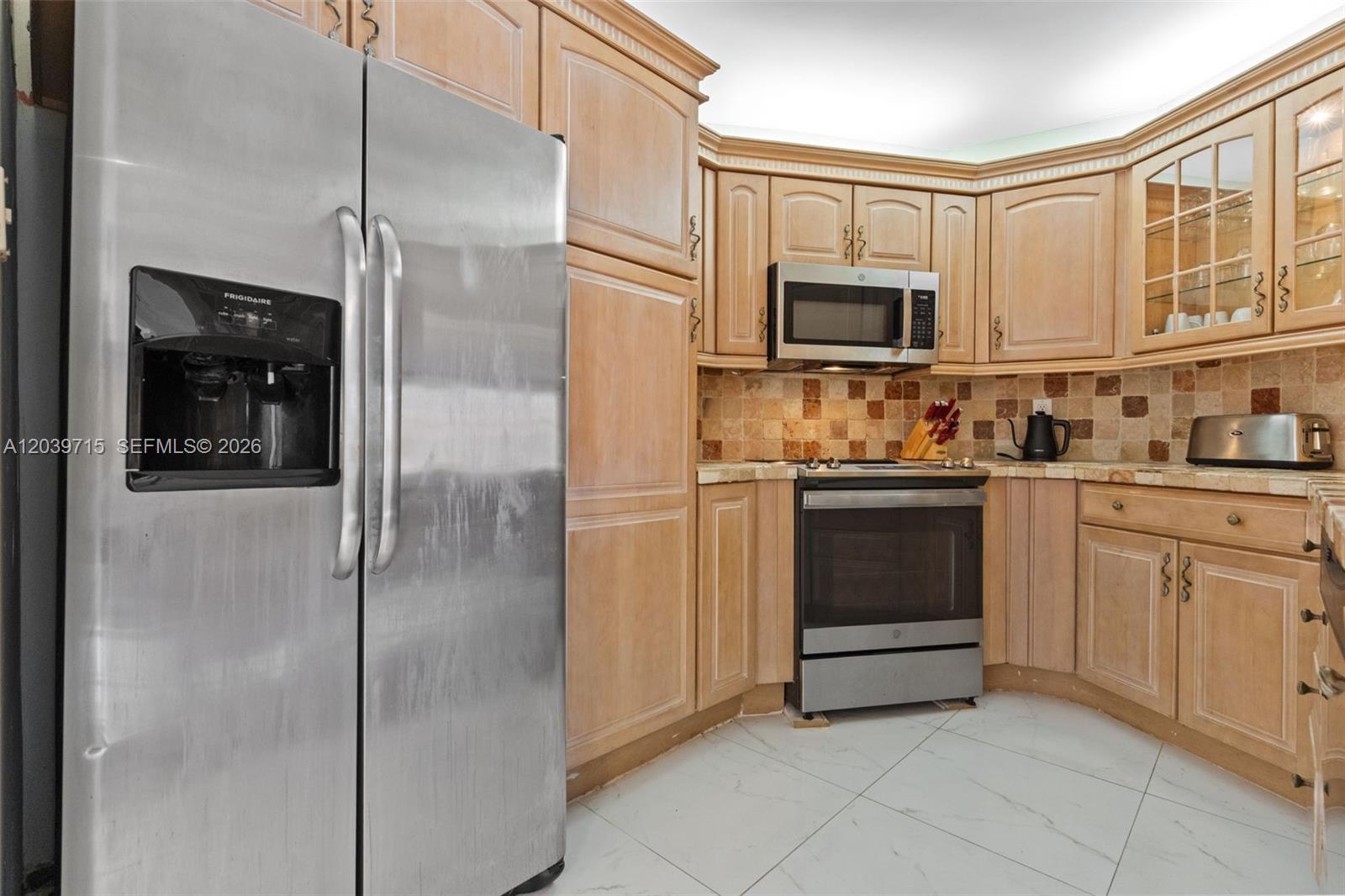3725 S Ocean Dr # 1410