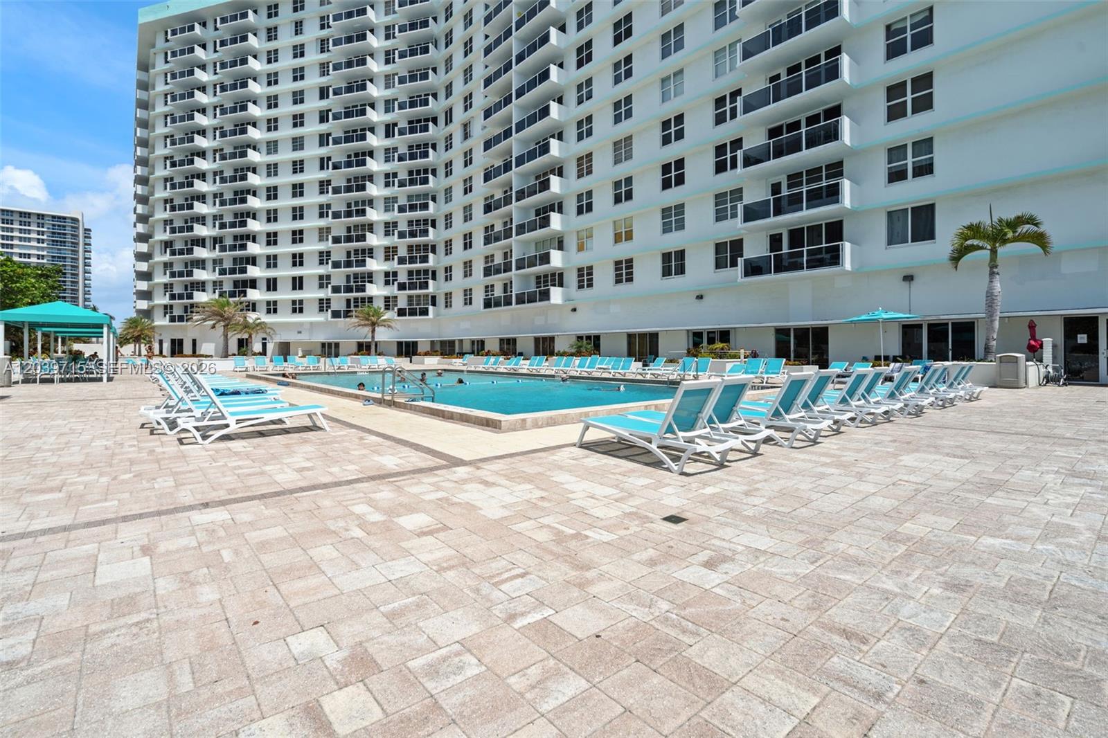 3725 S Ocean Dr # 1410