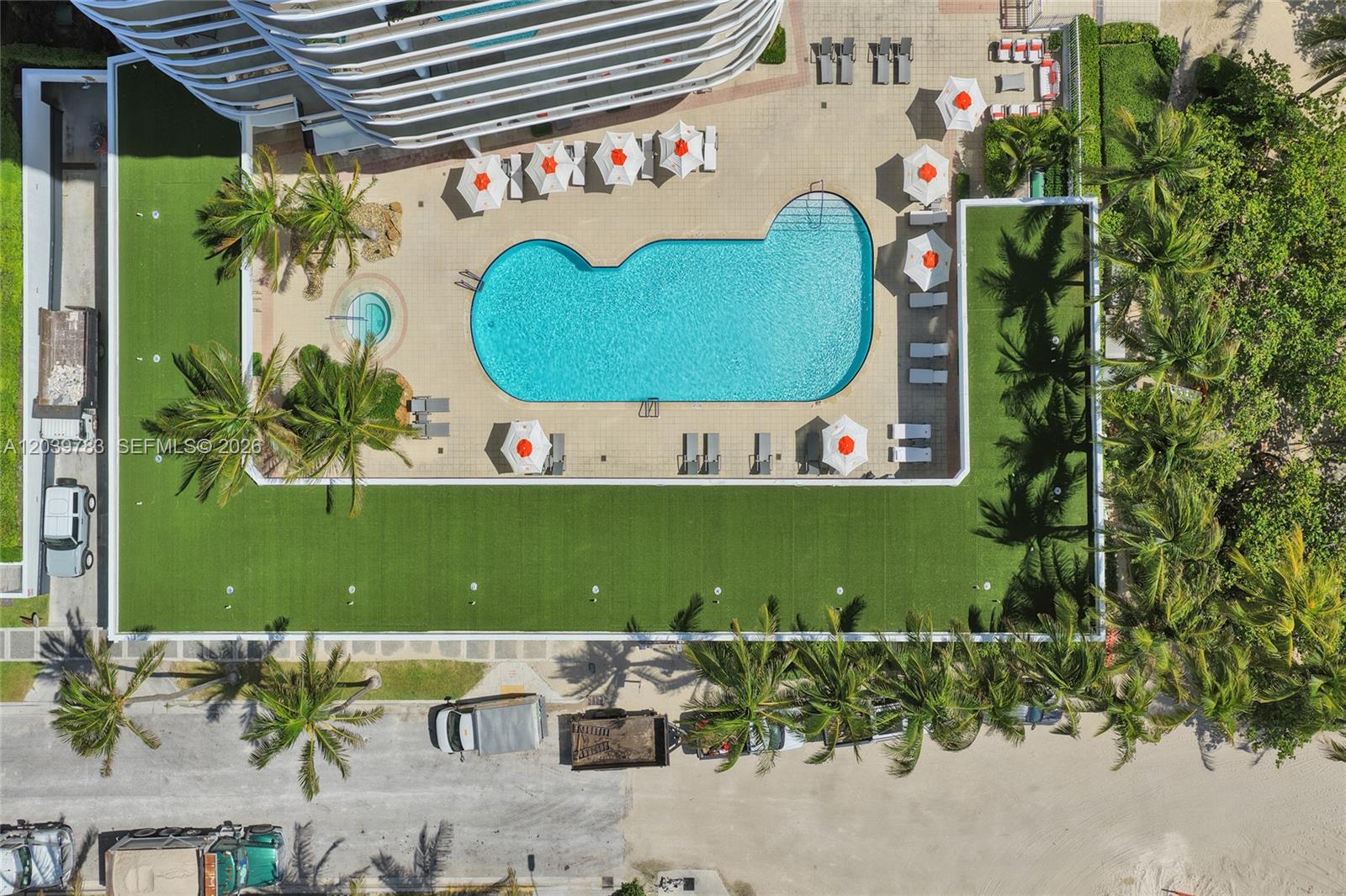 9601 Collins Ave # 402