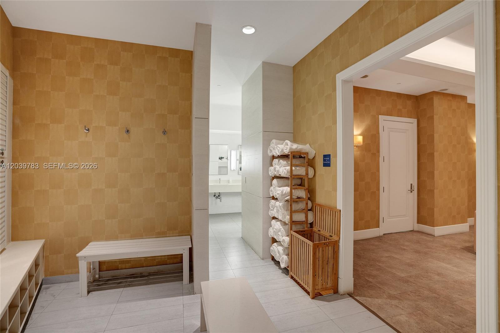 9601 Collins Ave # 402