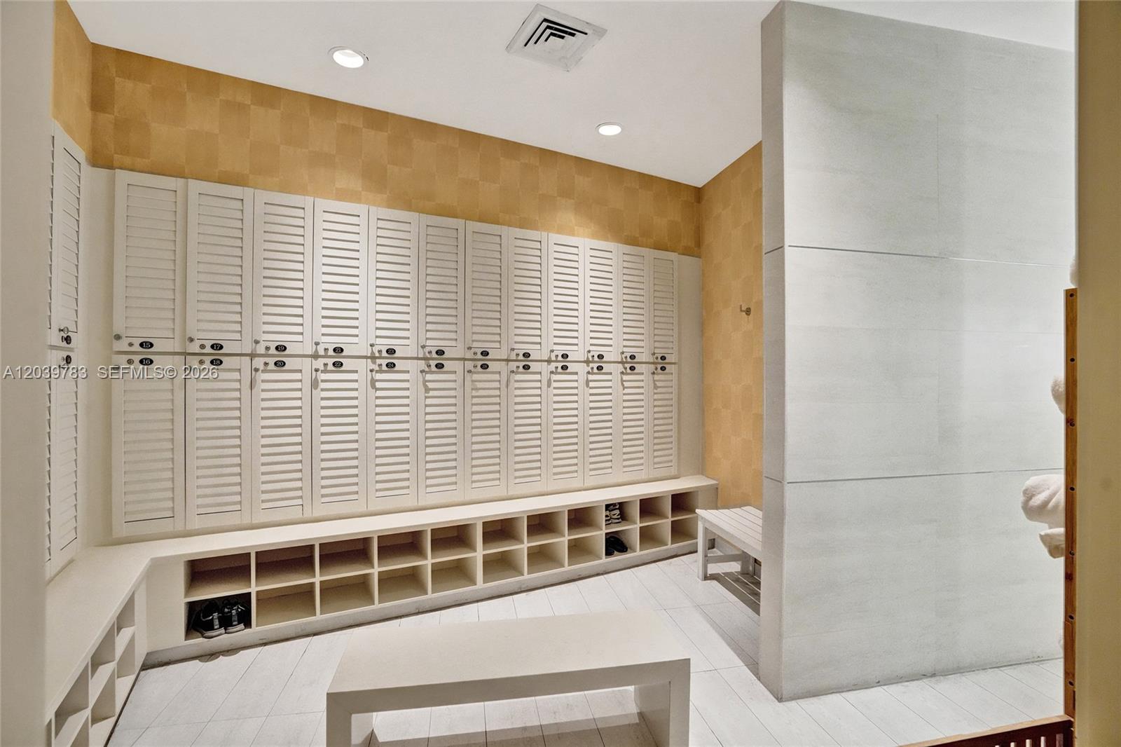 9601 Collins Ave # 402