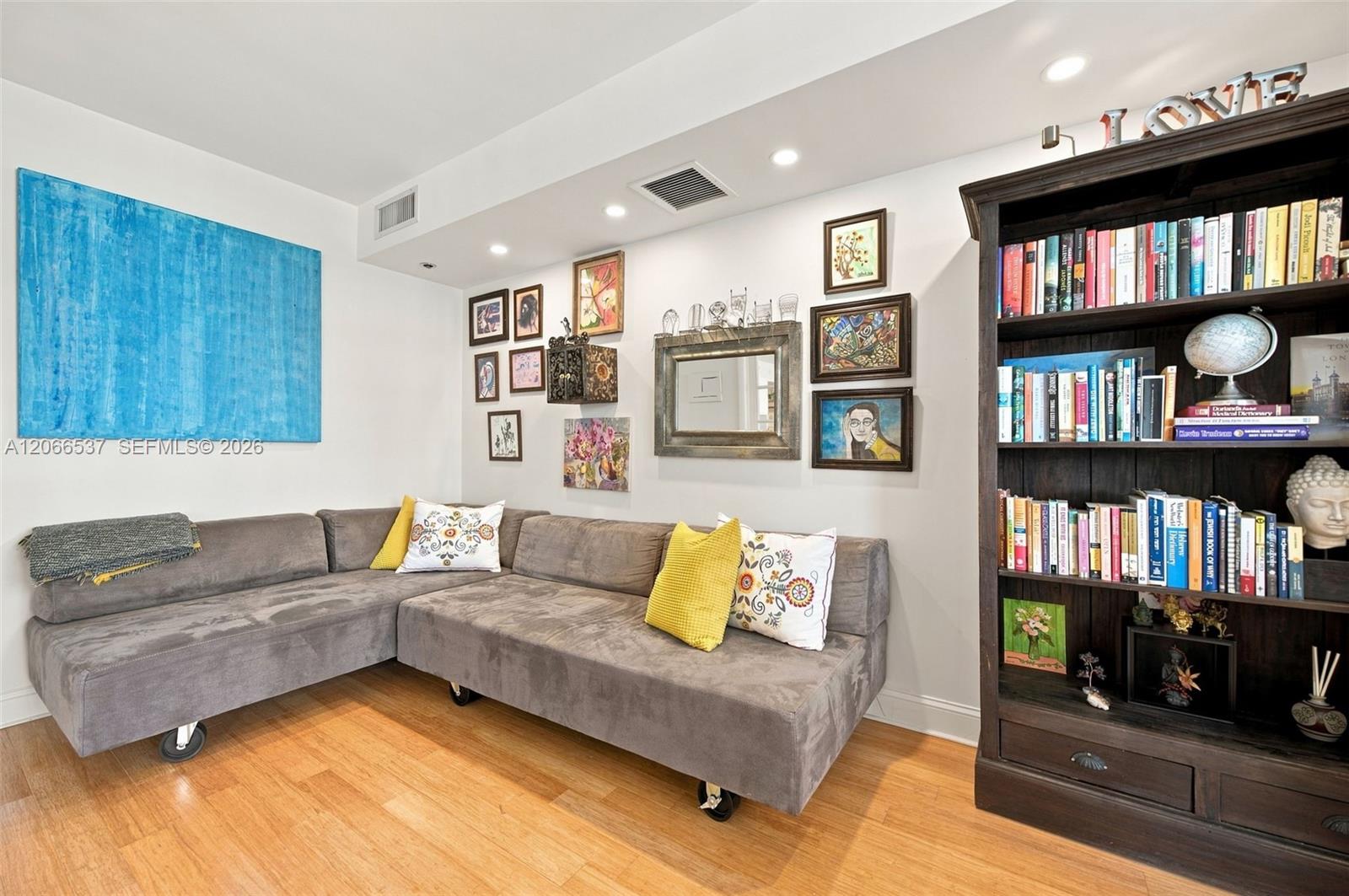 10205 Collins Ave # 206