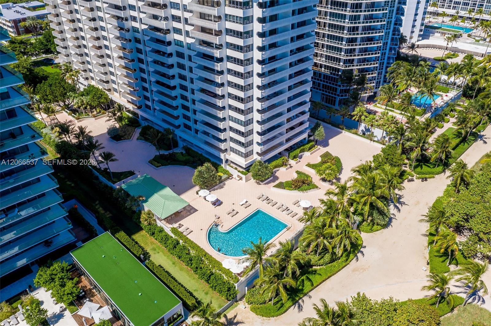 10205 Collins Ave # 206
