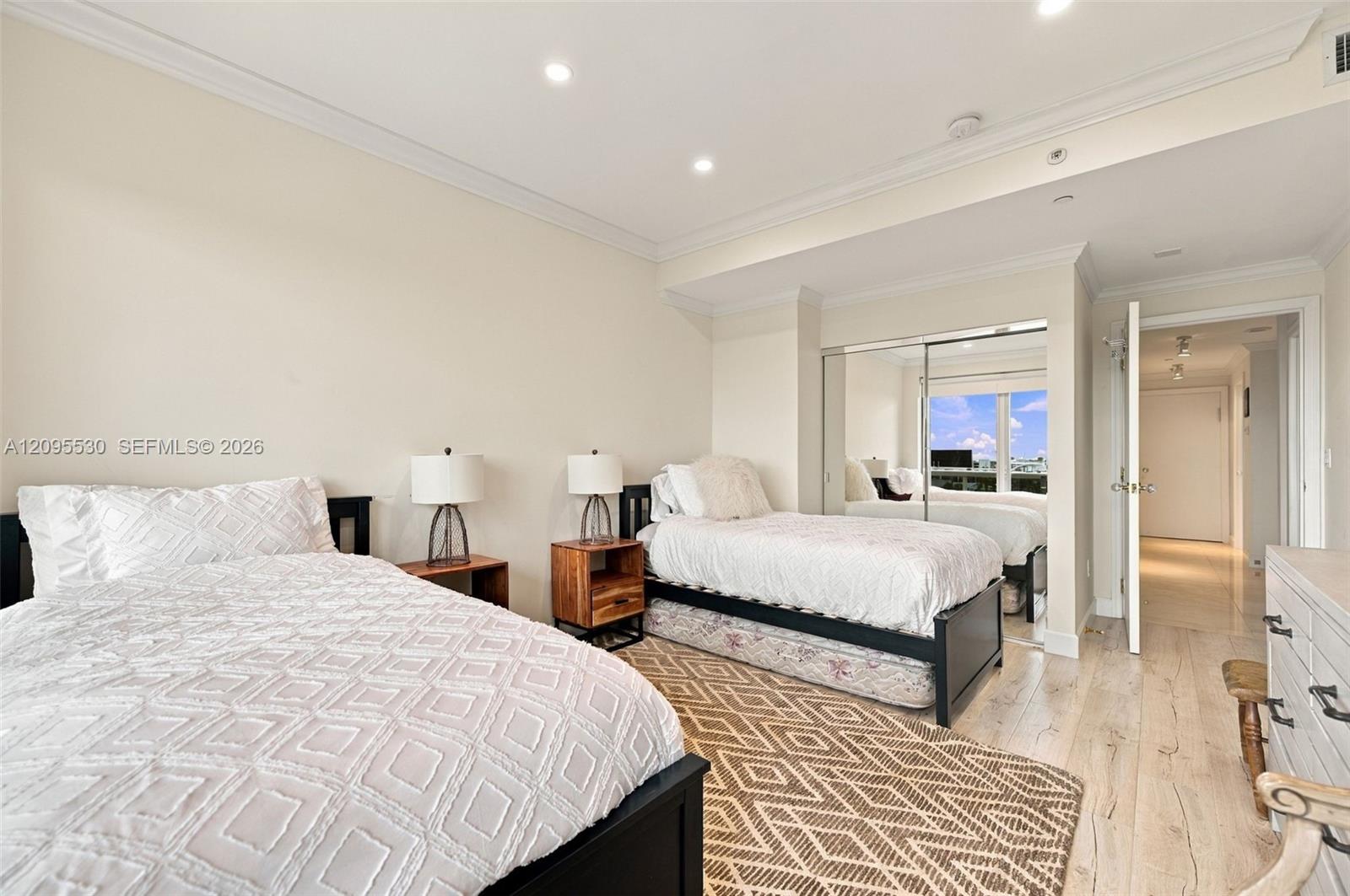 9601 Collins Ave # 601