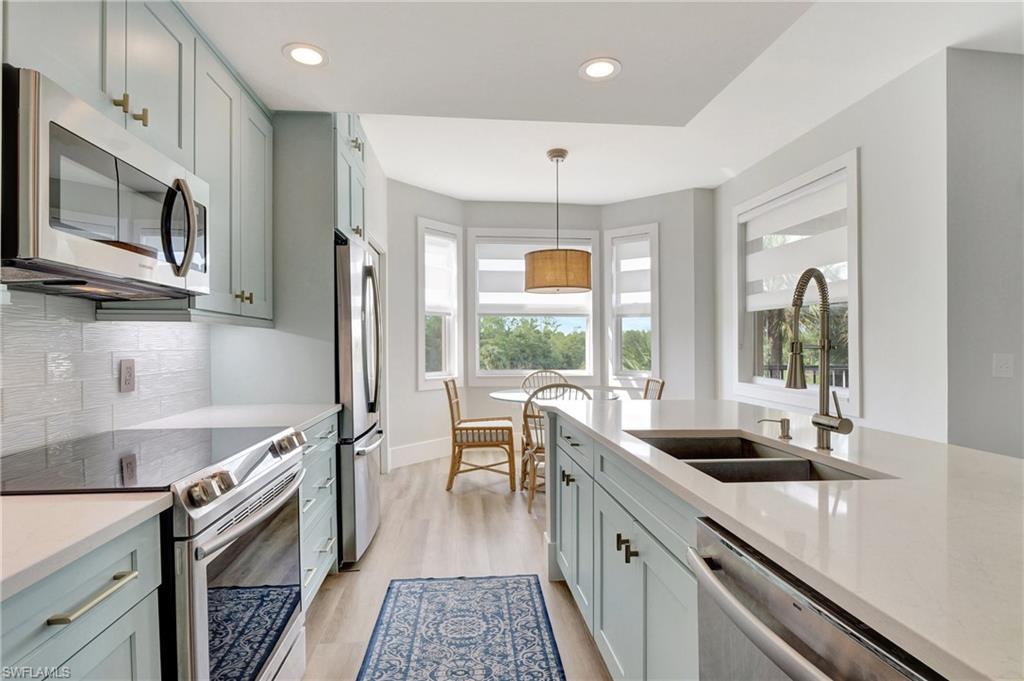 3800 Sawgrass WAY Unit: 3136