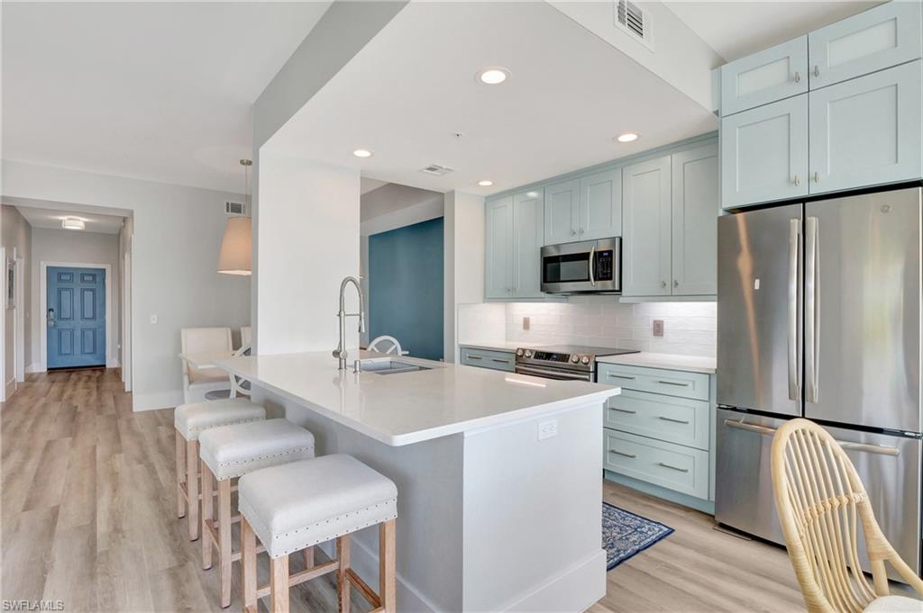 3800 Sawgrass WAY Unit: 3136