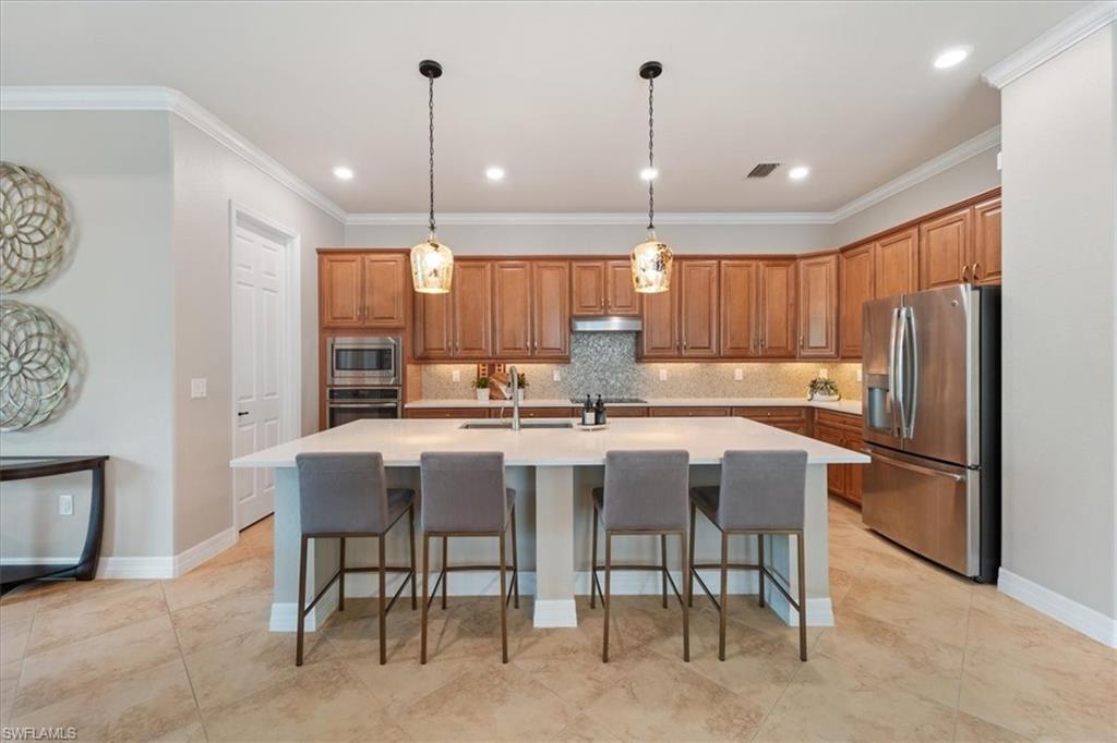 12707 Kinross LN