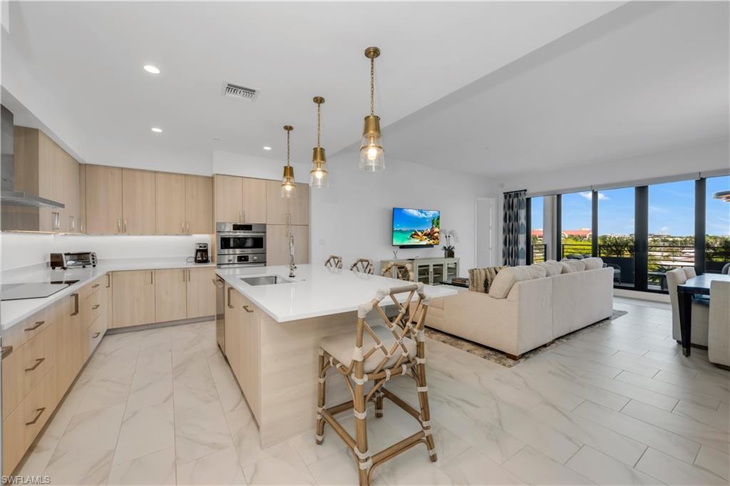 1115 Central AVE # 547