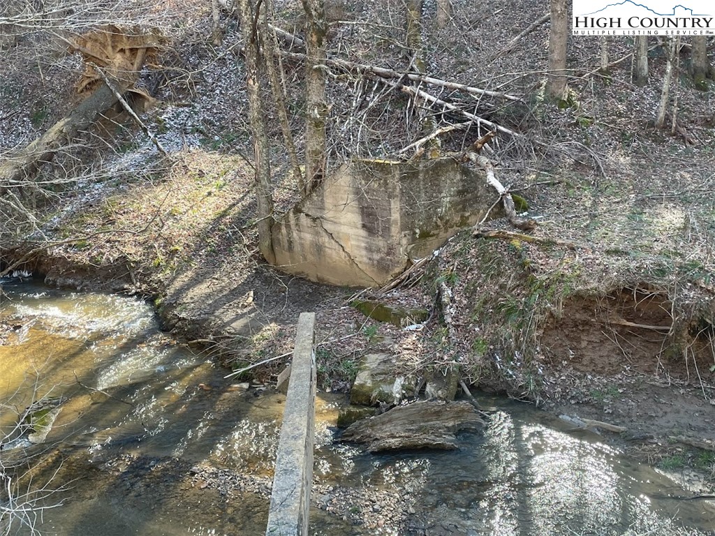 TBD Staggs Creek Road