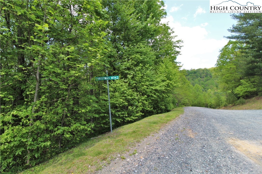 5 Christmas Mountain Lane