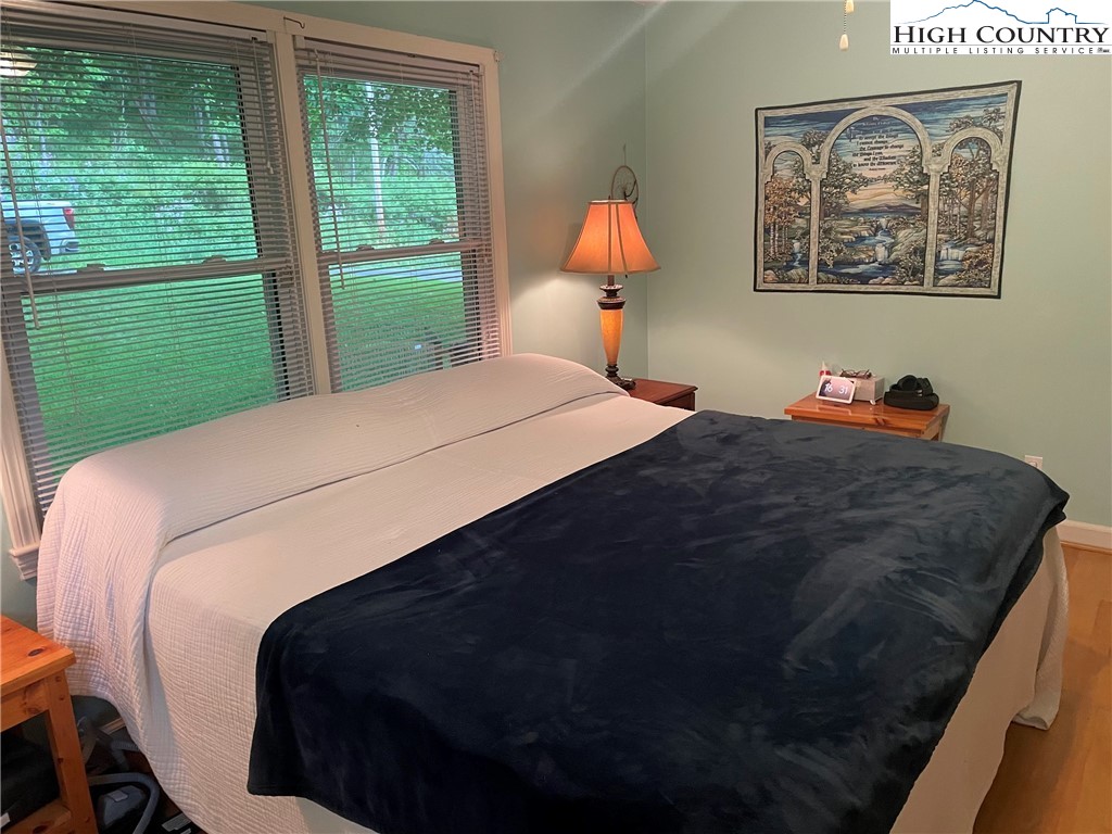 510 Meadow Lane Avenue