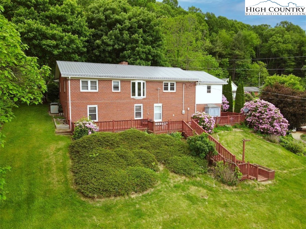 510 Meadow Lane Avenue