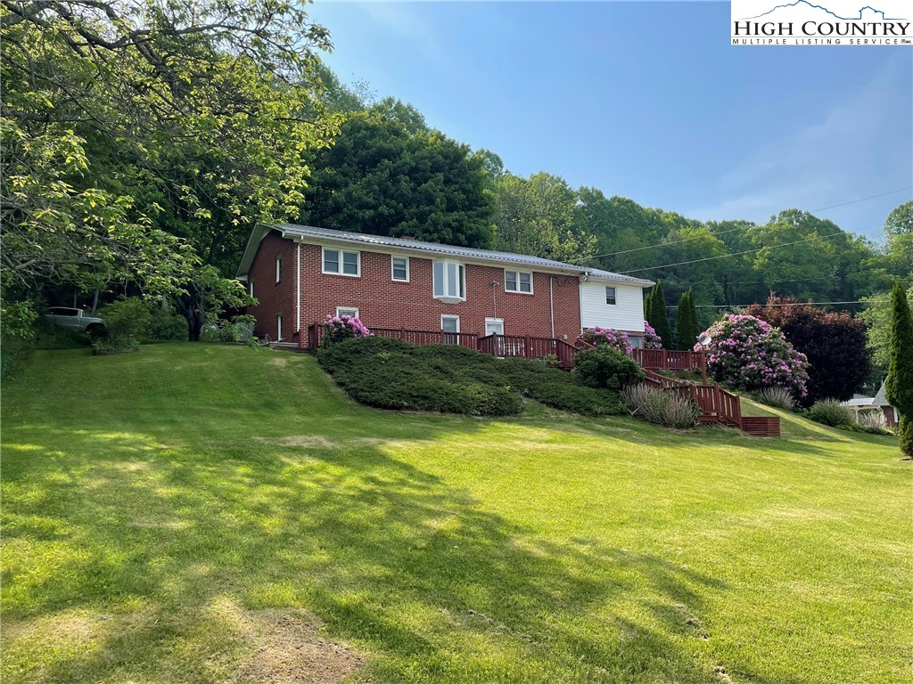 510 Meadow Lane Avenue