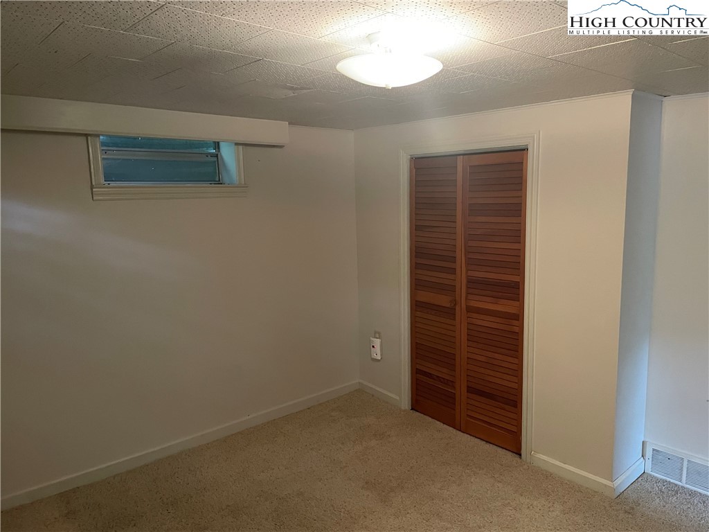 510 Meadow Lane Avenue