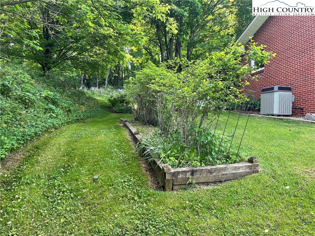 510 Meadow Lane Avenue