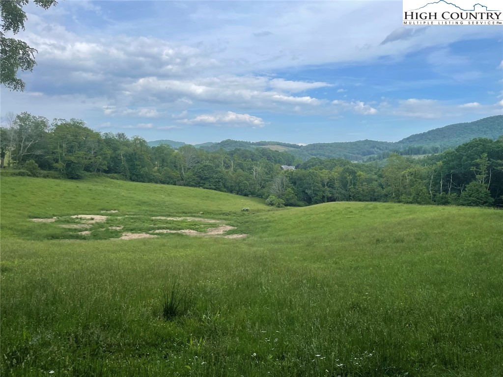 TBD Little Peak Creek & Ore Knob Manor Road