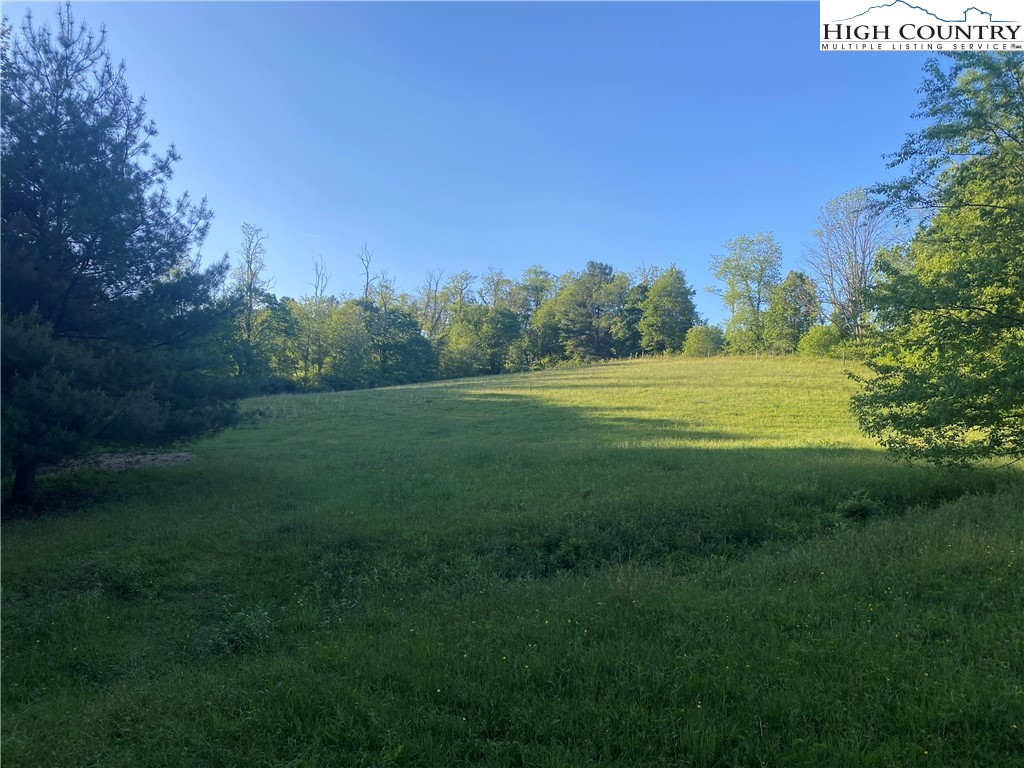 TBD Little Peak Creek & Ore Knob Manor Road