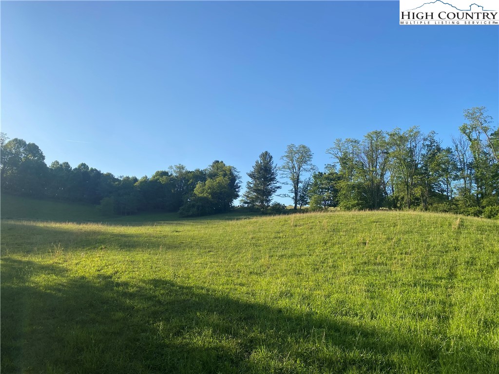 TBD Little Peak Creek & Ore Knob Manor Road