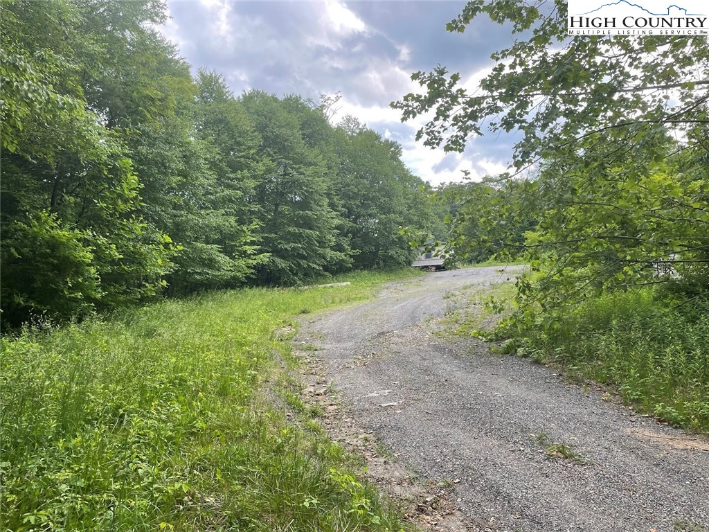 TBD Little Peak Creek & Ore Knob Manor Road