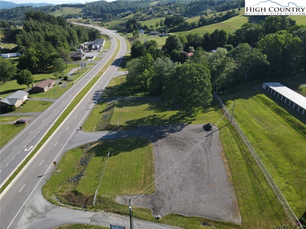 13683 and 13719 S US Hwy 221 S