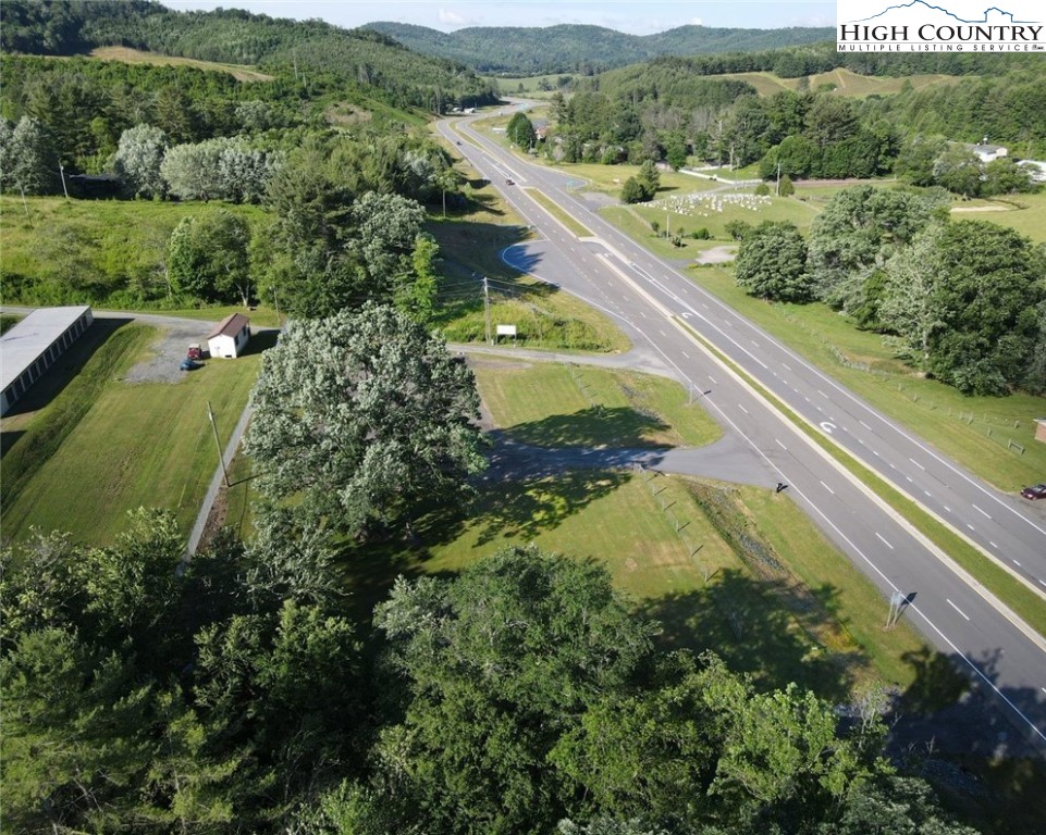 13683 and 13719 S US Hwy 221 S