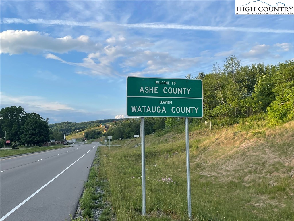 13683 and 13719 S US Hwy 221 S