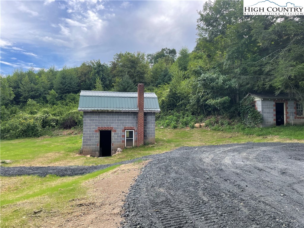 309 Laurel Knob Road