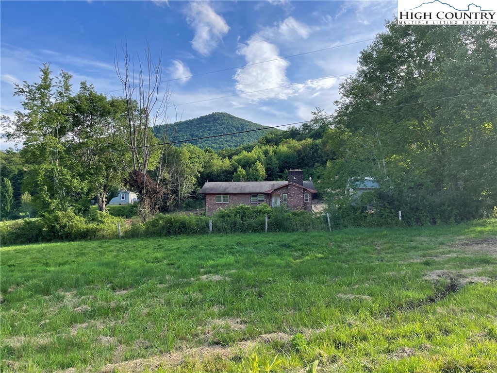 309 Laurel Knob Road