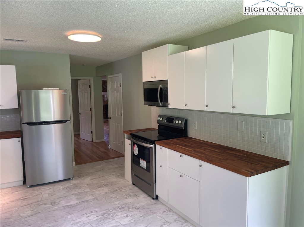 476 N Fulton Reeves Road