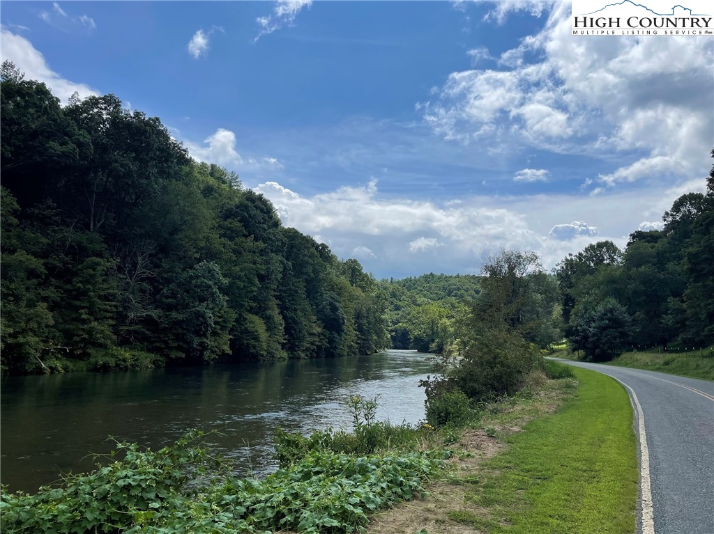 476 N Fulton Reeves Road