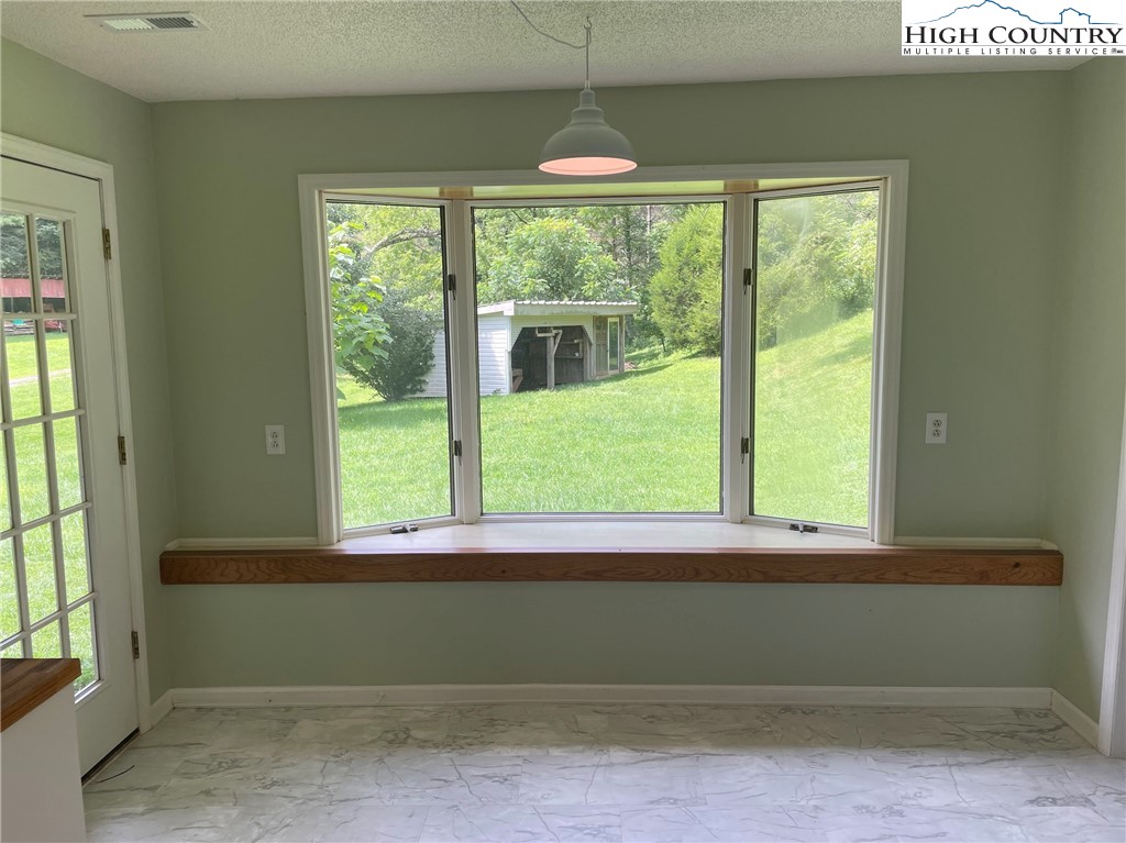 476 N Fulton Reeves Road