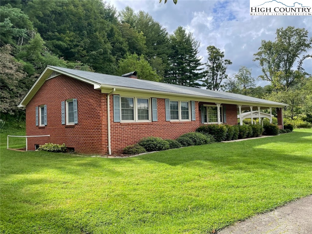 1216 S Jefferson Avenue