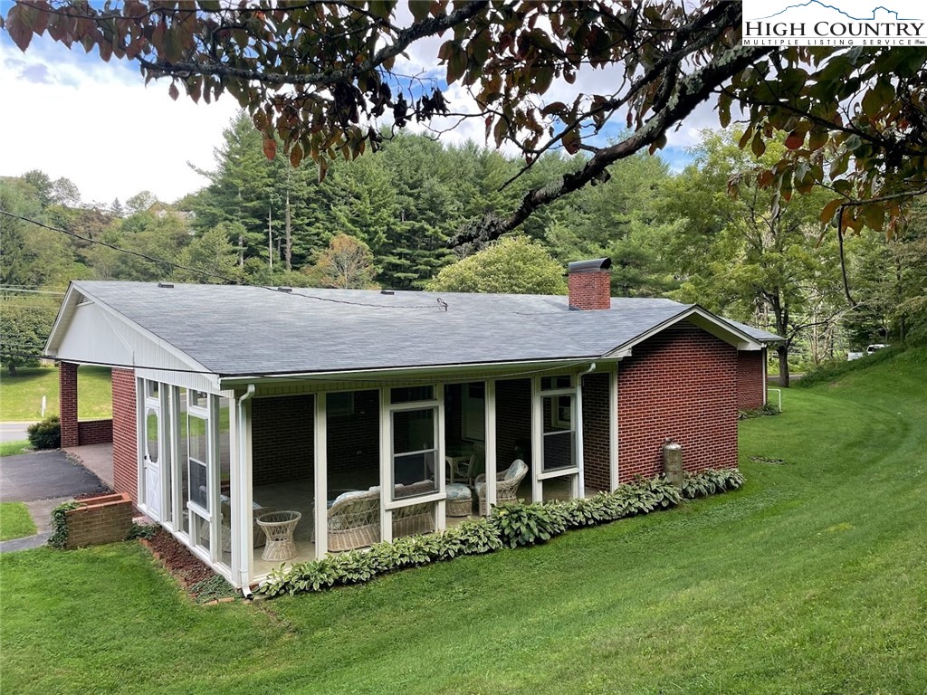 1216 S Jefferson Avenue