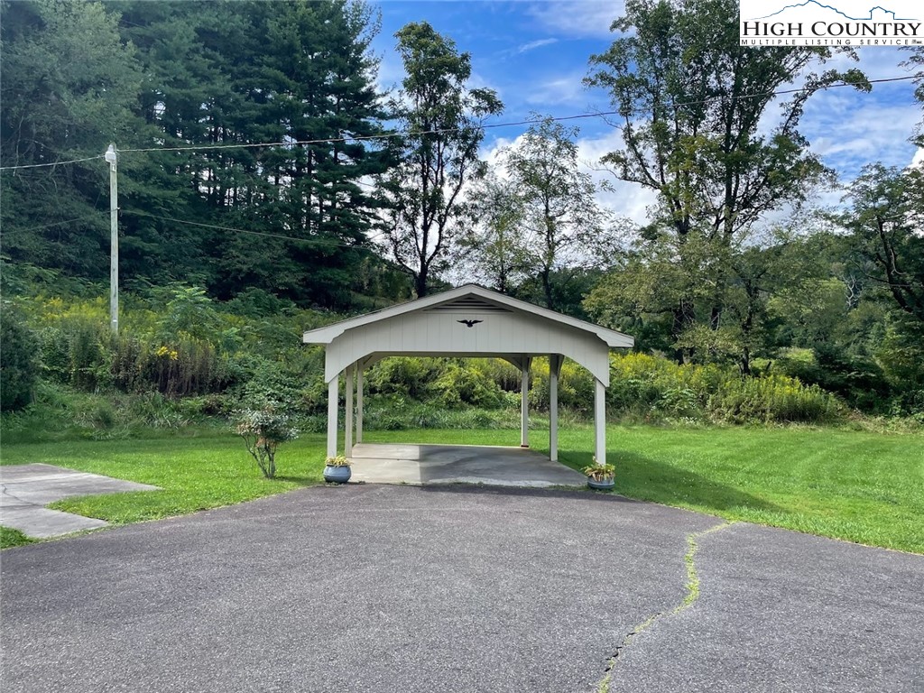 1216 S Jefferson Avenue