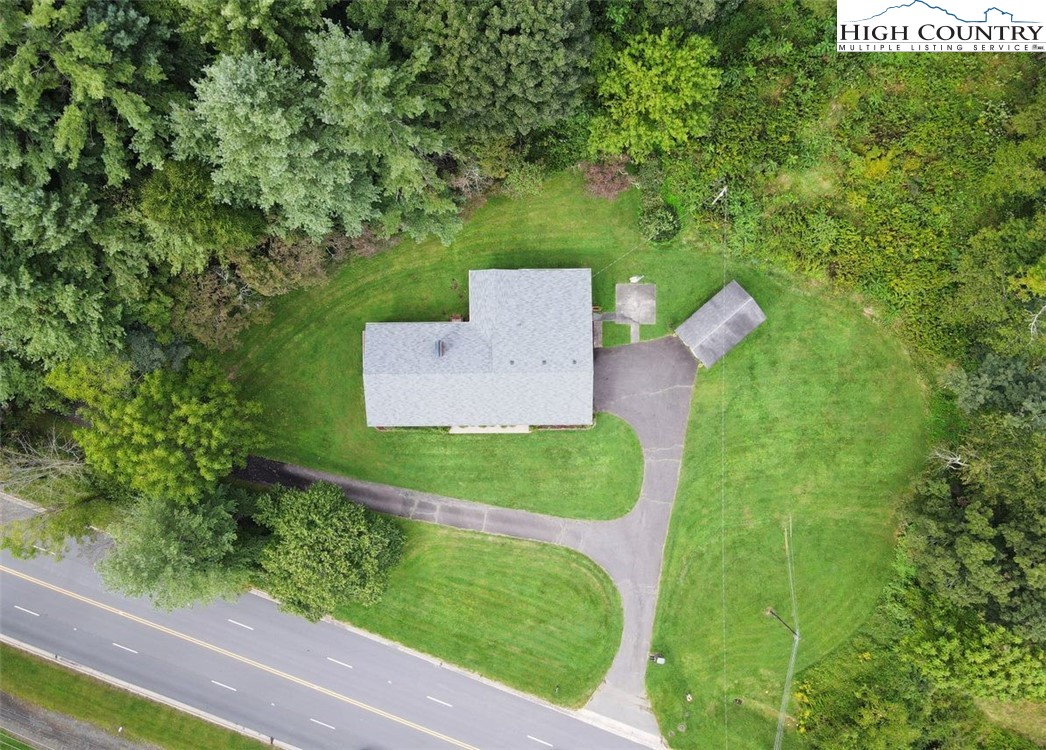 1216 S Jefferson Avenue