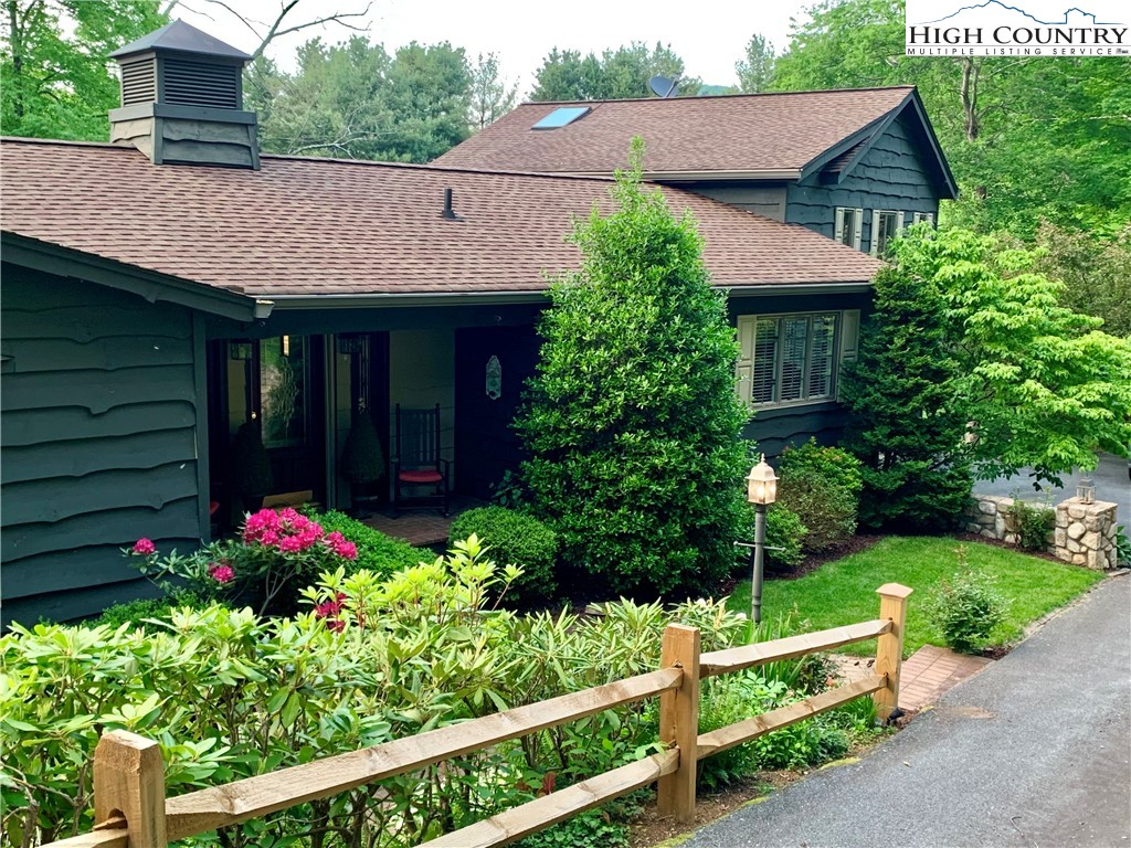 491 Mountain Air Lane