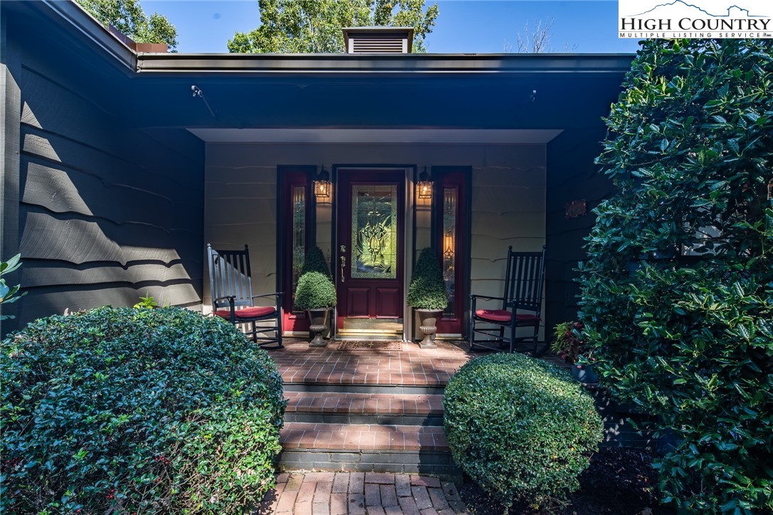 491 Mountain Air Lane