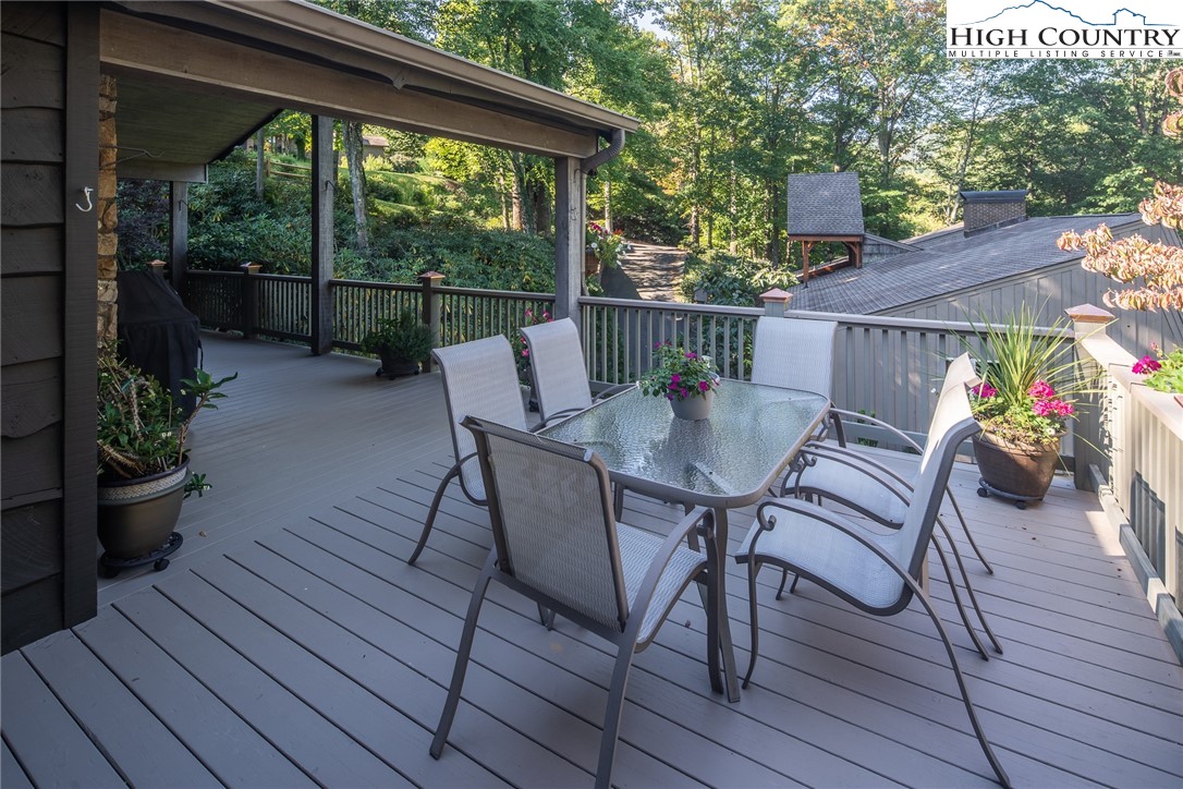 491 Mountain Air Lane