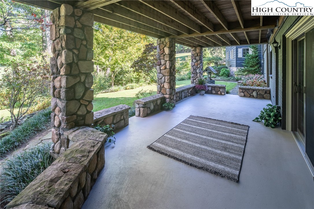 491 Mountain Air Lane