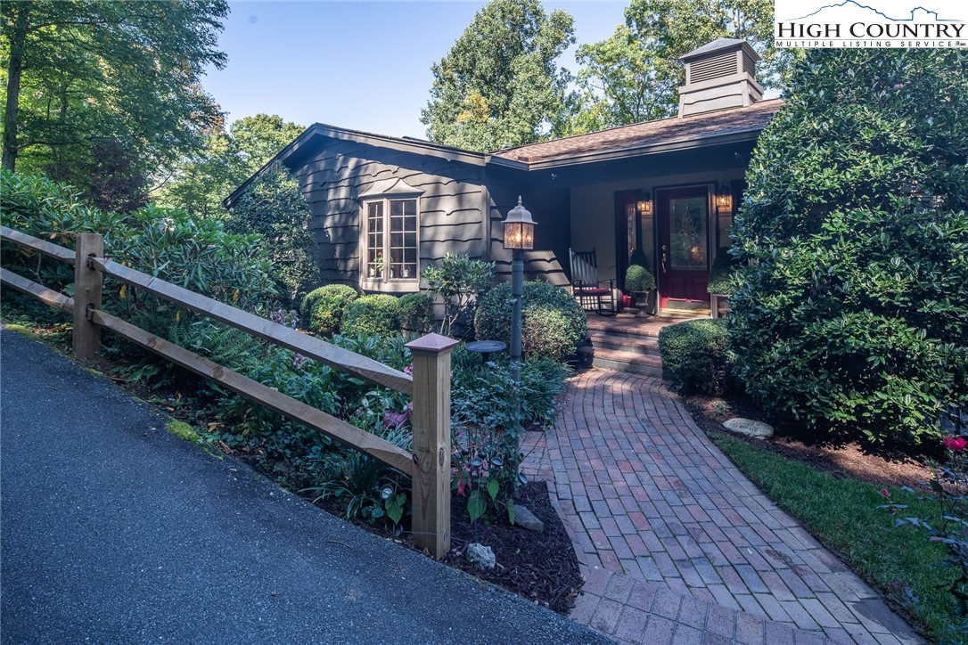 491 Mountain Air Lane