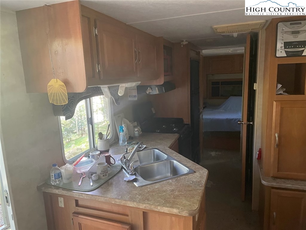 4471 Mountain View Road