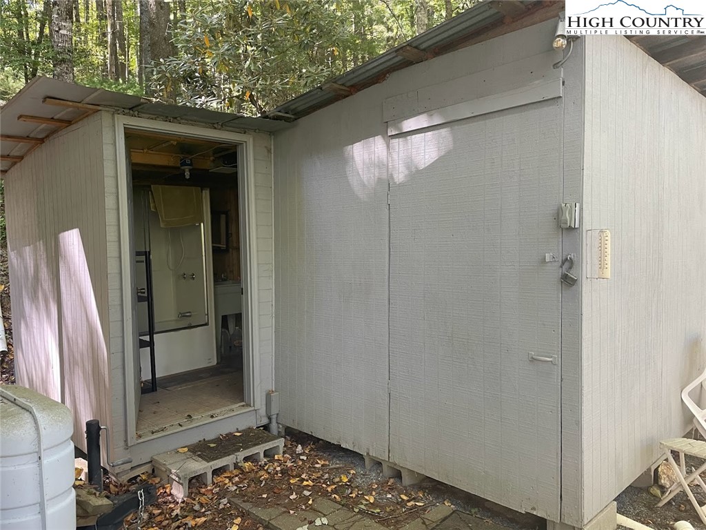 4471 Mountain View Road